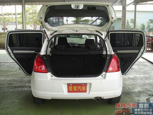 Suzuki 鈴木 Swift 照片10