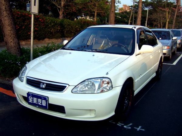 2000 Honda K8 VTEC 照片1