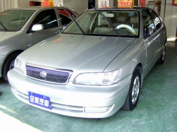 Toyota Premio 2.0 G 照片1