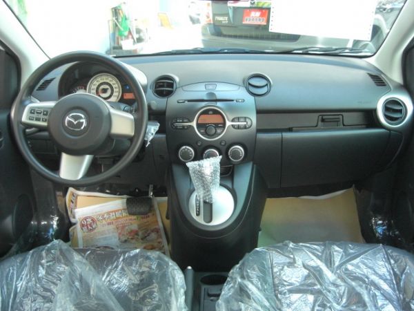 聯泰汽車mazda2全新車 照片5