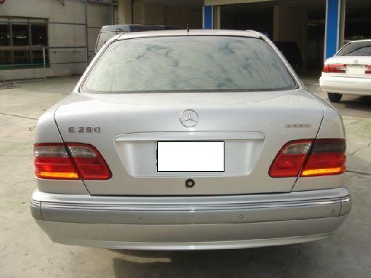 大眾汽車 2002年式 賓士 E280 照片8