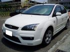 台中市06 Focus S版.白色五門.天窗. FORD 福特 / Focus中古車