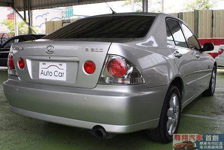 Lexus 凌志 IS 200 照片10