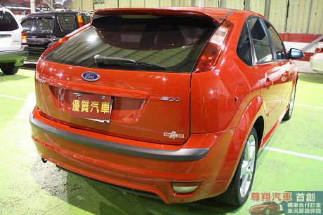 Ford 福特 Focus 2.0 照片5