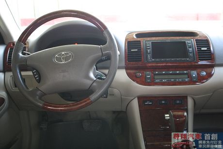 Toyota豐田 Camry 照片6