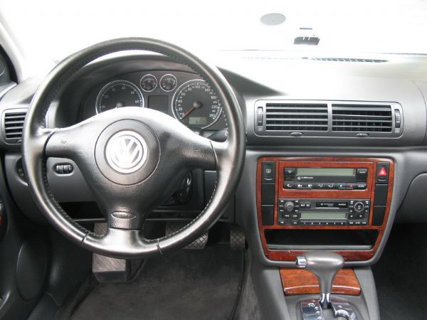 運通汽車-2005年-VW-Passat 照片2