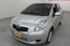 台中市豐田 YARIS 1.5 銀色 TOYOTA 豐田 / YARIS中古車