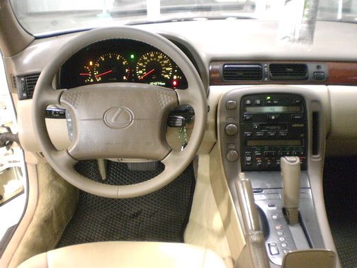 凌志LEXUS SC400 照片6