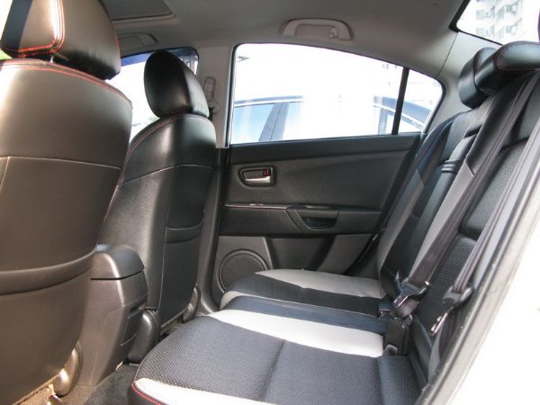 運通汽車-2007-MAZDA3 照片4