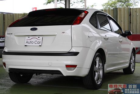 Ford 福特 Focus 2.0 照片9