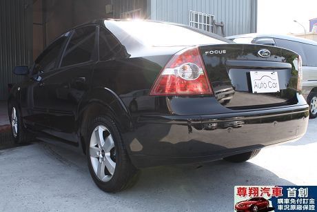 Ford 福特 Focus 1.8 照片10