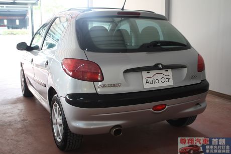 Peugeot 寶獅 206 照片8