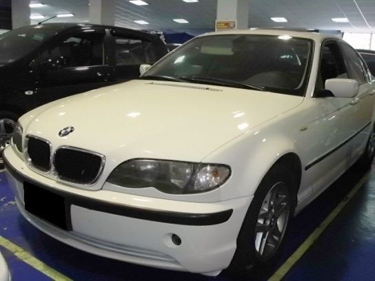 2003 BMW 318I 2.0白 照片1