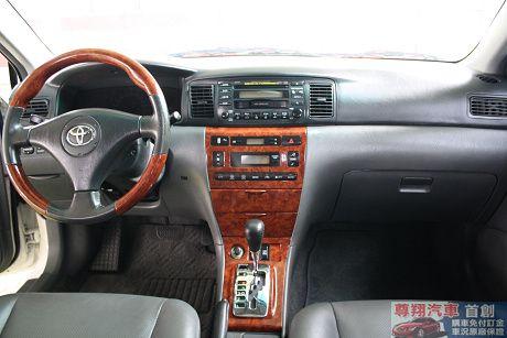 Toyota豐田 Altis 照片7