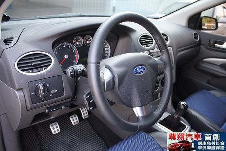 Ford 福特 Focus 2.0 照片6