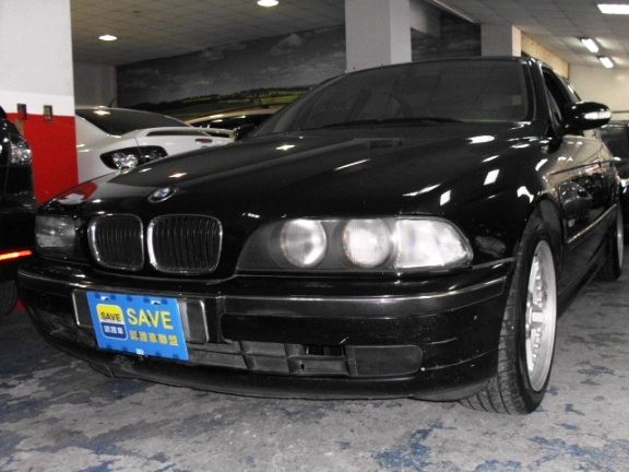 2000年 BMW 520I 2.0 黑 照片1