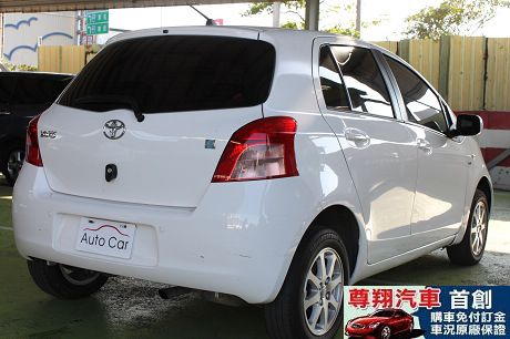 Toyota豐田 Yaris 照片8