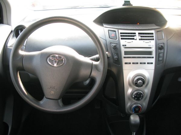 運通汽車-2007年-豐田-Yaris 照片2