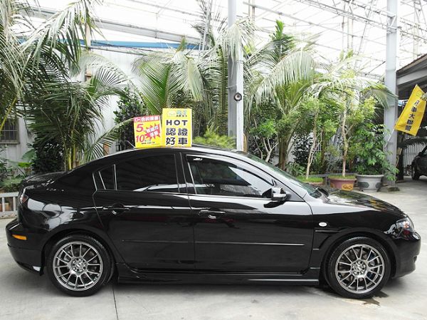 《年代》2006 MAZDA3 2.0  照片3