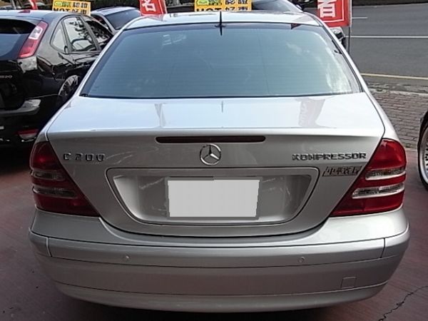 BENZ C200K 購車~全額貸 照片3