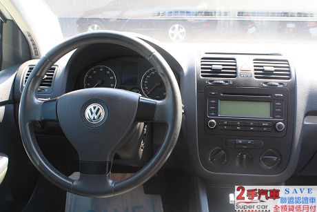 VW 福斯 Golf ~中古二手車 照片3