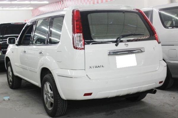 2005 日產  X-Trail 2.0 照片10