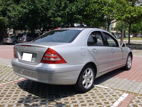 2001型 中華賓士總代理 C240 照片8