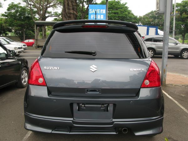 運通汽車-2008年-鈴木-Swift 照片9