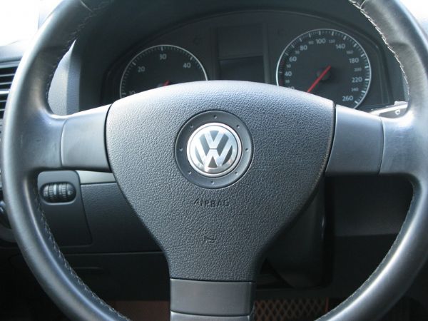 運通汽車2006年福斯-Golf TDI 照片6