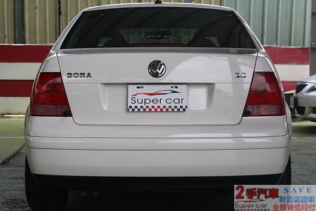 VW 福斯 Bora~二手中古車~ 照片5