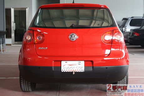 VW 福斯 Golf~二手中古車~  照片5