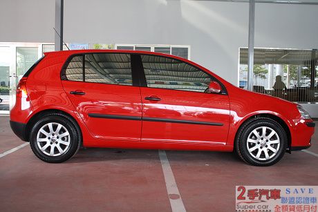 VW 福斯 Golf~二手中古車~  照片7