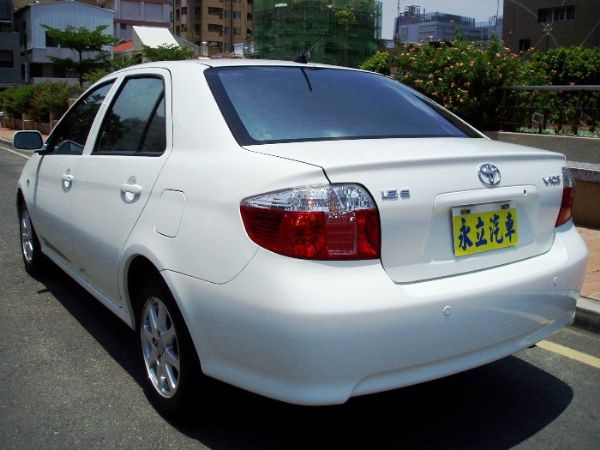 10 VIOS 白色.液晶儀表版.豐田最 照片8