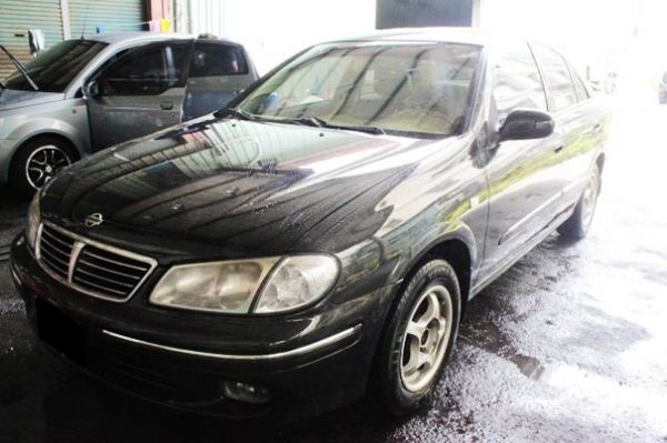 Nissan Sentra180 1.6 照片5