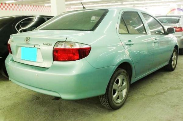 Toyota豐田 Vios 照片5