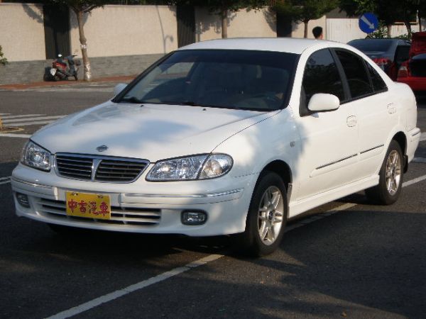 02年日產Sentra 180 1.6白 照片1