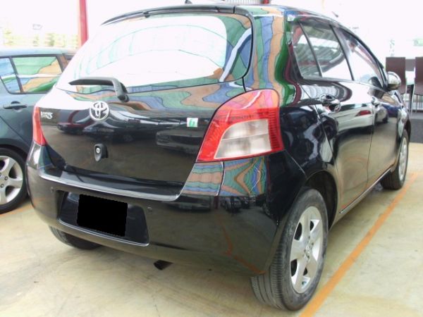 2009豐田 YARIS 1.5 G 黑 照片8