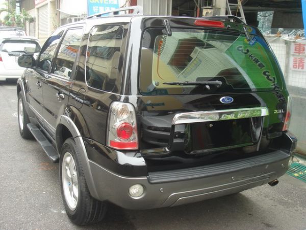 05 FORD ESCAPE 2.0 照片2