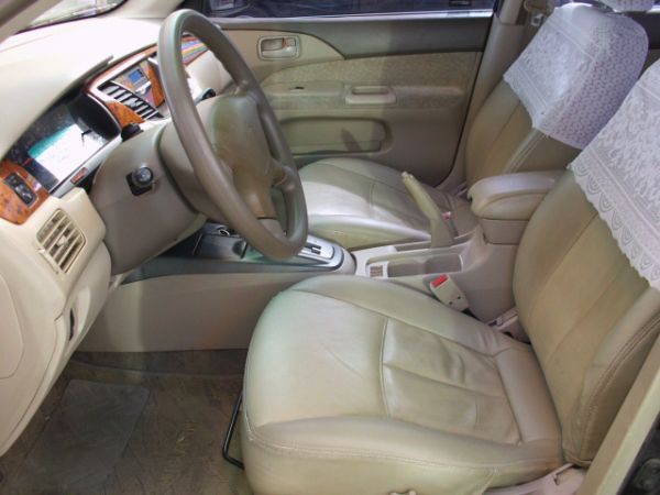 2002 三菱 Lancer 1.6 黑 照片3