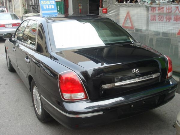 02 HYUNDAI XG 2.0 照片2