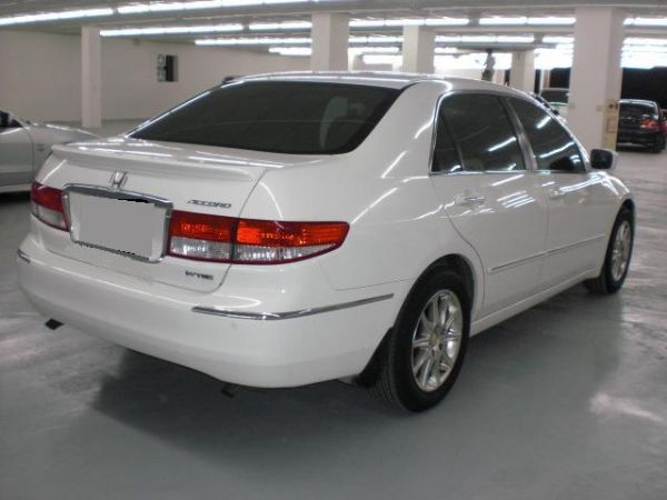 06 Honda Accord K11 照片9