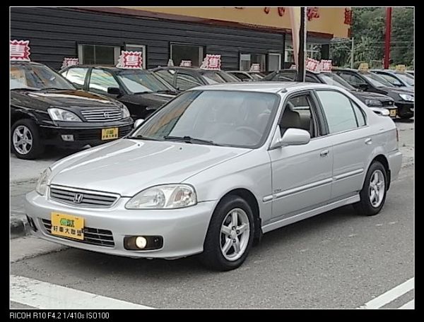 01 Honda Civic銀 K8 照片1