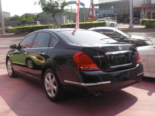 08 Nissan TEANA 2.3  照片8