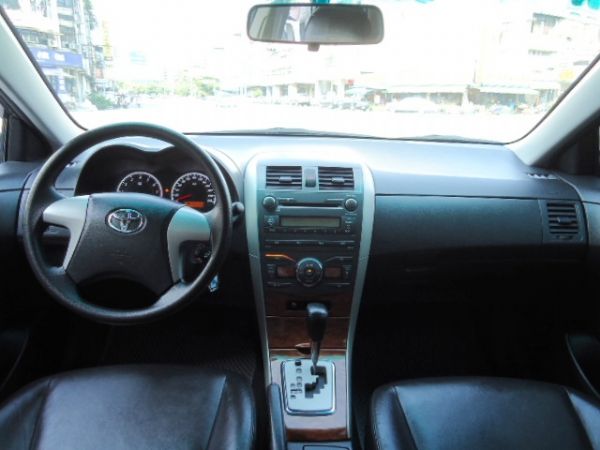 2010 年 豐田 ALTIS 1.8  照片8