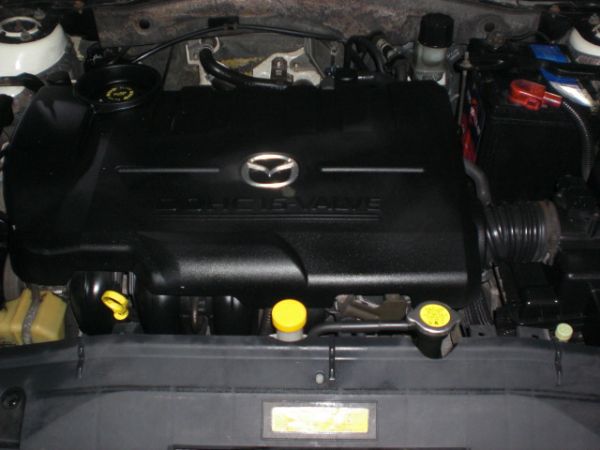 2004 MAZDA 馬6 2.0 白 照片8