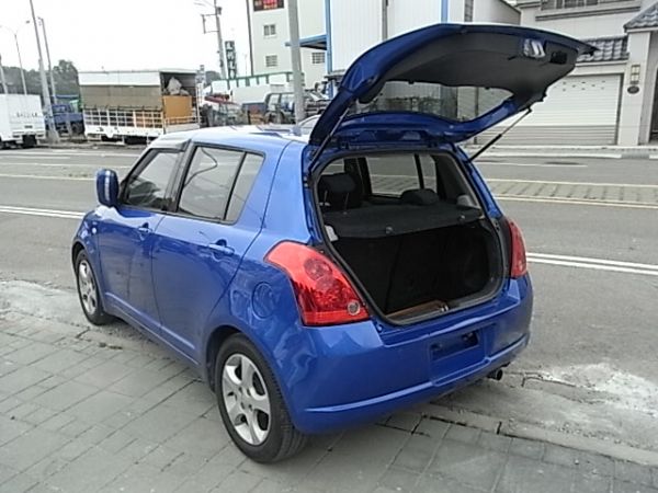 08 SUZUKI SWIFT 藍1.5 照片9