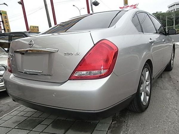 06 Nissan Teana 2.3 照片10