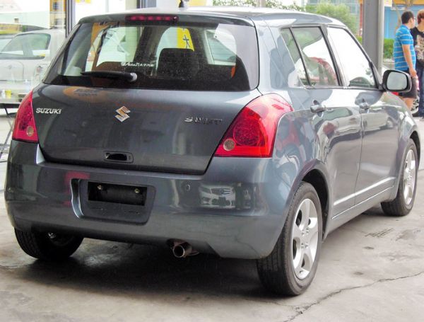 2005 SWIFT 高鐵汽車   照片9