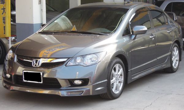 2010  K12 高鐵汽車   照片1