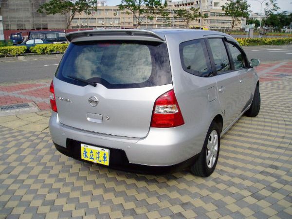 09 日產 Livina 1.8 照片6